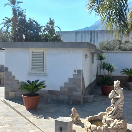 Villa Annamaria คารินิ ภายนอก รูปภาพ